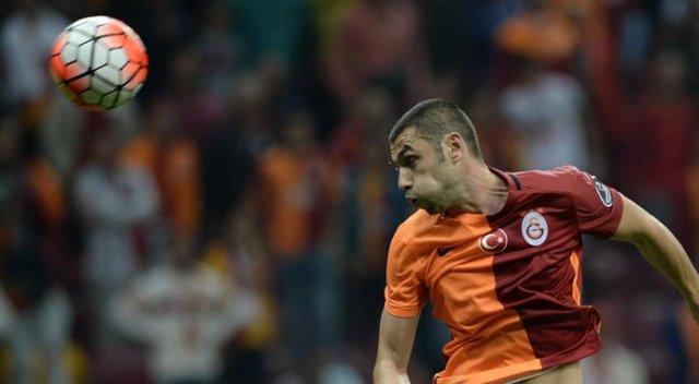 Özbek, Burak Yılmaz&#039;a övgü yağdırdı