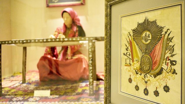 Sultan 2. Mahmud'un tuğrası Etnoğrafya Müzesinde sergileniyor Sultan 2. Mahmud'un tuğrası Etnoğrafya Müzesinde sergileniyor