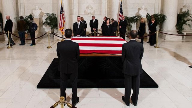 ABD Başkanı Obama, Scalia için düzenlenen törene katıldı