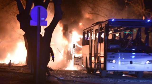 Ankara'da terör saldırısı: Çok sayıda ölü ve yaralı var