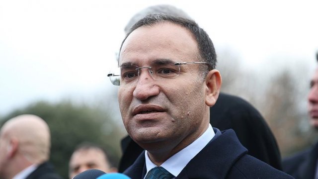 Bakan Bozdağ: İptal istemi Çocuk Hakları Sözleşmesi ve anayasaya aykırıdır