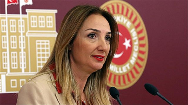 CHP'li Nazlıaka savunmaya hazırlanıyor CHP'li Nazlıaka savunmaya hazırlanıyor