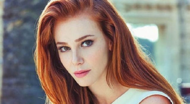 Elçin Sangu'nun menajerleri mahkemeye gidiyor Elçin Sangu'nun menajerleri mahkemeye gidiyor