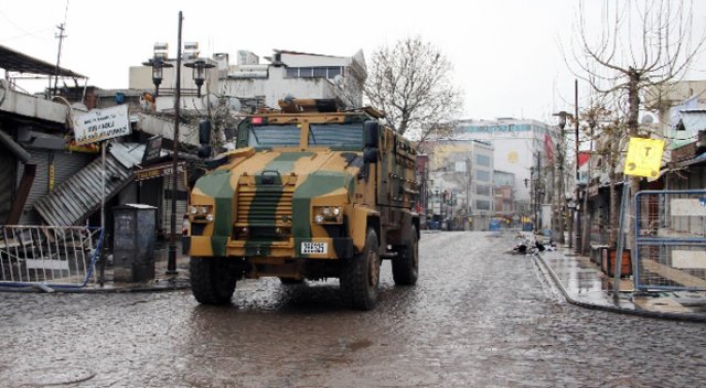 Sur’da çatışmalar şiddetlendi