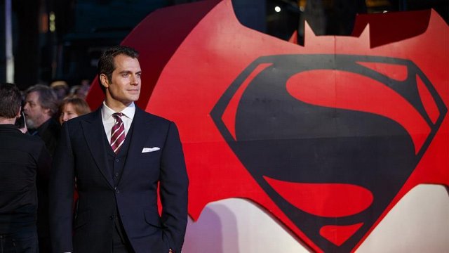 'Batman Süpermen'e Karşı'nın Avrupa prömiyeri yapıldı 'Batman Süpermen'e Karşı'nın Avrupa prömiyeri yapıldı