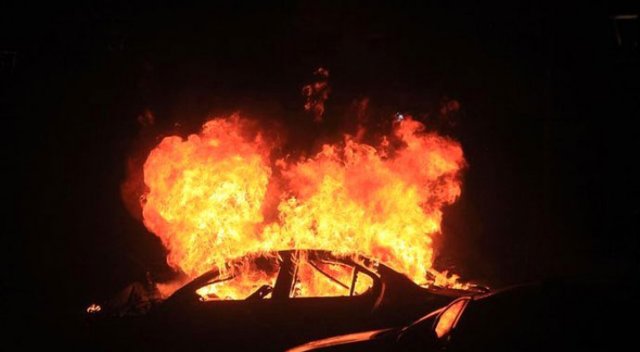Emniyet'te beyaz 'Audi' alarmı! 34 YB 2302 bu plakaya dikkat! Emniyet'te beyaz 'Audi' alarmı! 34 YB 2302 bu plakaya dikkat!