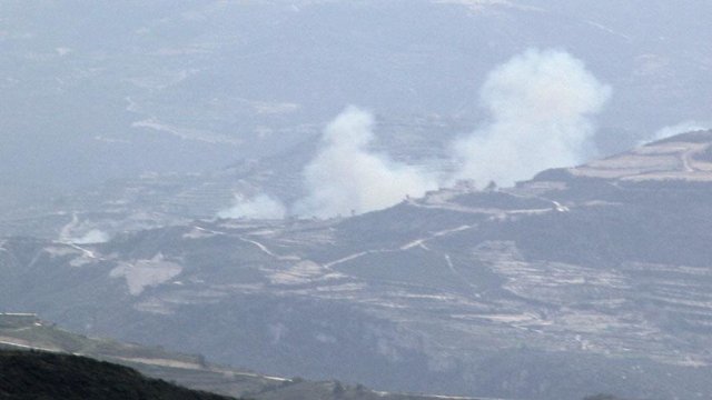 Esed güçleri yerleşim yerlerini bombalıyor Esed güçleri yerleşim yerlerini bombalıyor