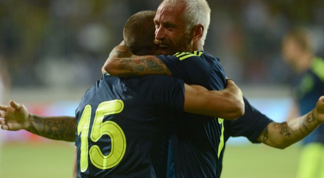 Fenerbahçe hazırlıklara Salı günü başlıyor Fenerbahçe hazırlıklara Salı günü başlıyor