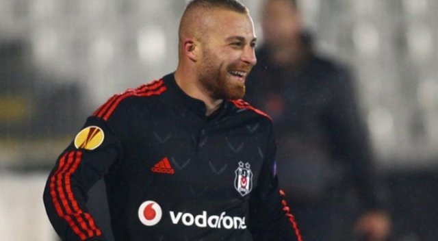 Gökhan Töre'den kötü haber Gökhan Töre'den kötü haber