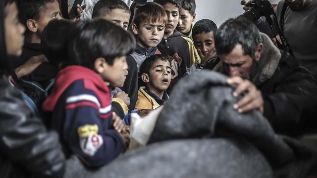 İsrail&#039;in hava saldırısında bir çocuk daha hayatını kaybetti