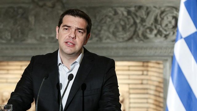 Macaristan&#039;dan Çipras&#039;a tepki