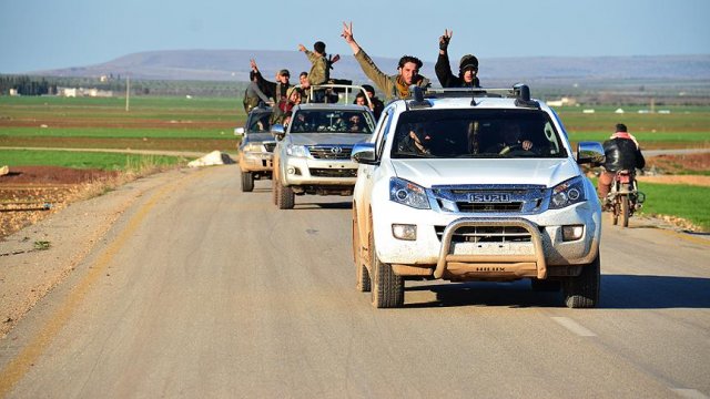 Muhaliflerin DAEŞ karşısında ilerleyişi devam ediyor