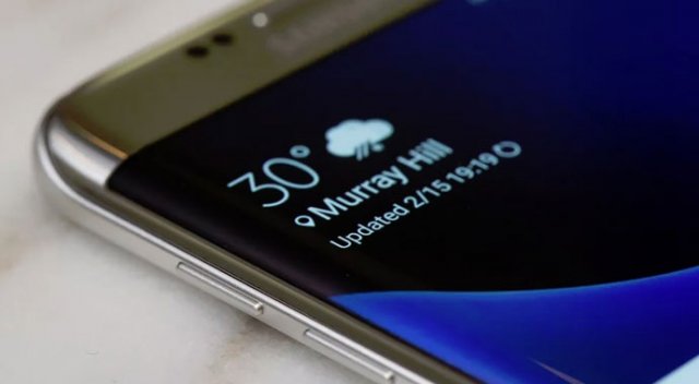 Samsung, Galaxy S7 ile rekora koşuyor Samsung, Galaxy S7 ile rekora koşuyor