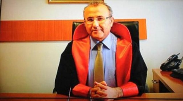 Savcı Mehmet Selim Kiraz mezarı başında dualarla anılıyor