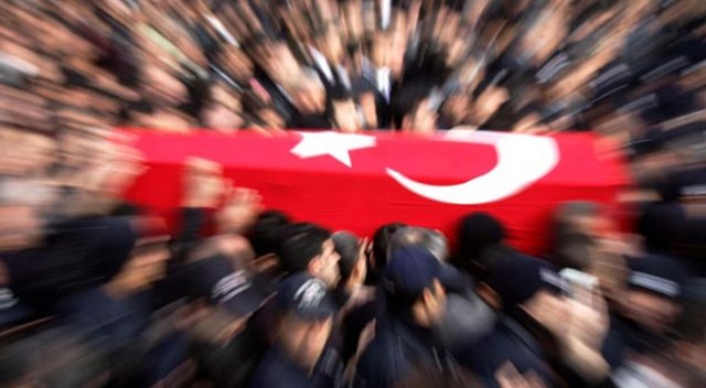 Sur'da 1 asker şehit Sur'da 1 asker şehit