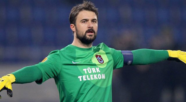 Trabzonsporlu Onur Kıvrak'ta menisküs yırtığı Trabzonsporlu Onur Kıvrak'ta menisküs yırtığı