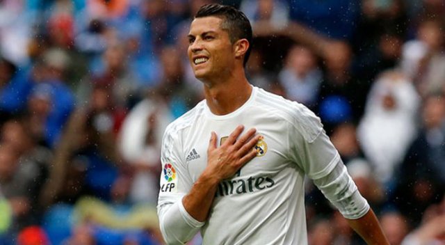 Türk Telekom, Ronaldo&#039;yla anlaştı