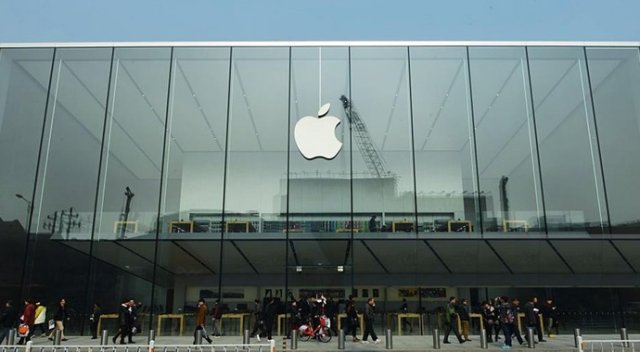 Çin&#039;den Apple&#039;a bir yasak daha!