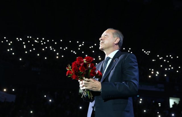 Cumhurbaşkanı Erdoğan'dan 19.16 detayı Cumhurbaşkanı Erdoğan'dan 19.16 detayı