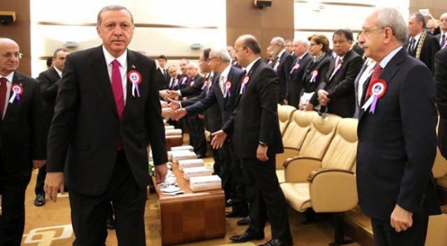 Cumhurbaşkanı Erdoğan ile Kılıçdaroğlu arasında soğuk rüzgar! Cumhurbaşkanı Erdoğan ile Kılıçdaroğlu arasında soğuk rüzgar!