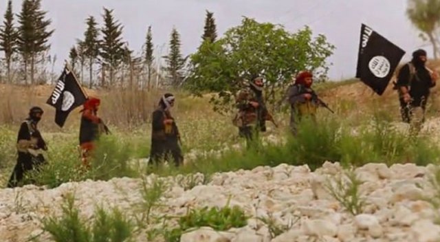 Terör örgütü DAEŞ, Suriye&#039;de kaçırdığı işçilerin 175&#039;ini infaz etti