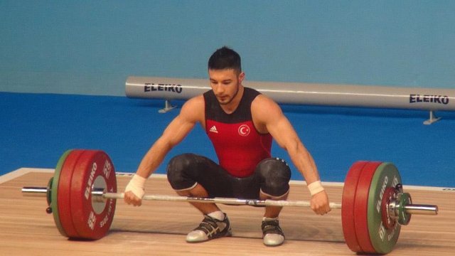 Daniyar İsmayilov&#039;dan 3 altın madalya