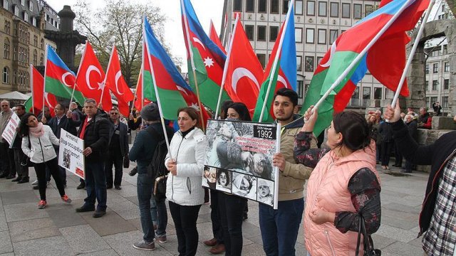 Ermenistan Köln'de protesto edildi