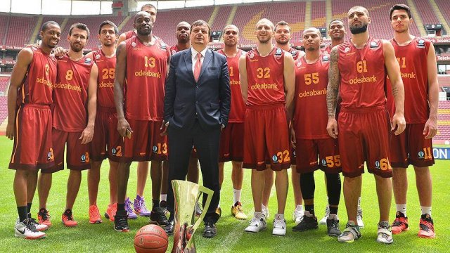 Galatasaray Odeabank&#039;tan şampiyonluk pozu