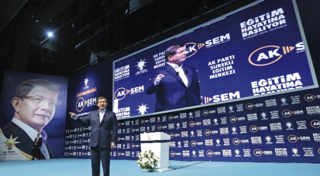 Güzel bir geleceğe yürüyoruz