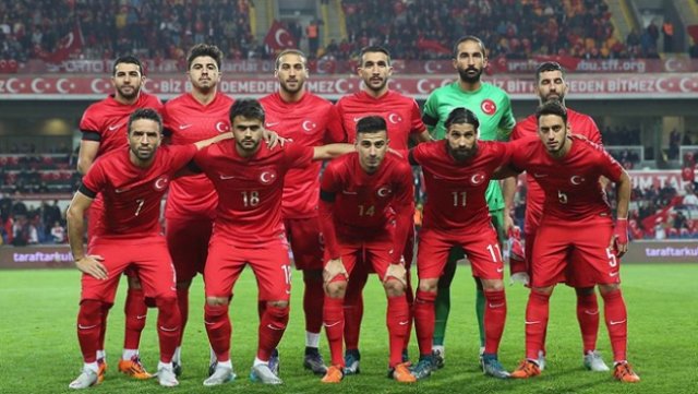 İngiltere-Türkiye maçının biletleri satışta İngiltere-Türkiye maçının biletleri satışta