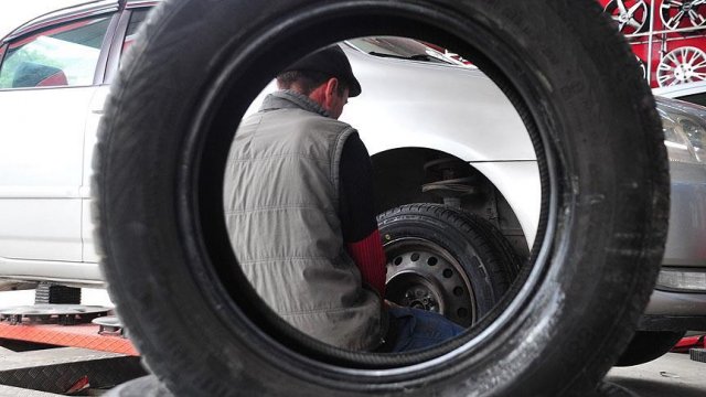 Kış lastiğini çıkarmada '7 derece' uyarısı Kış lastiğini çıkarmada '7 derece' uyarısı
