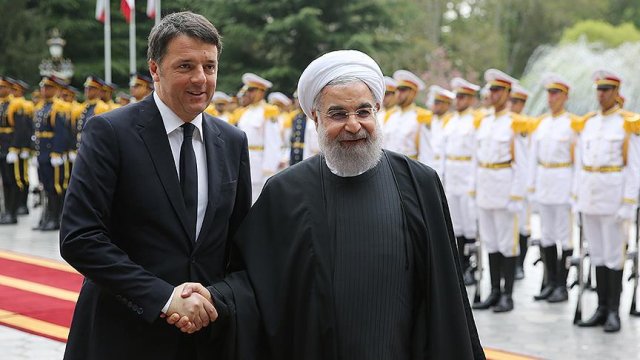 Renzi Tahran'da Ruhani ile görüştü Renzi Tahran'da Ruhani ile görüştü
