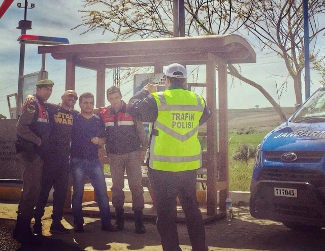 Ünlü komedyenden ’trafik cezası’ hatırası Ünlü komedyenden ’trafik cezası’ hatırası