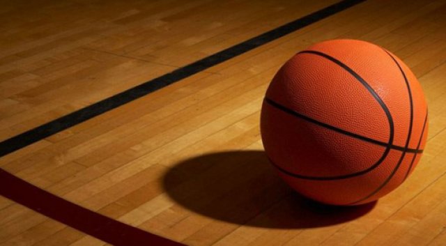 Basketbol'da play-off heyecanı sürüyor Basketbol'da play-off heyecanı sürüyor
