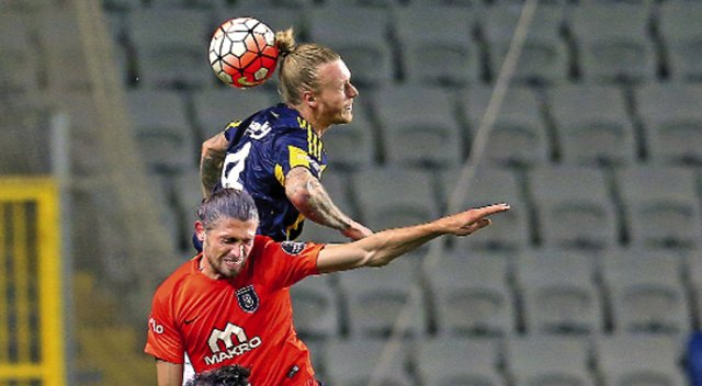 Fenerbahçe, Başakşehir'de hüsranı yaşadı