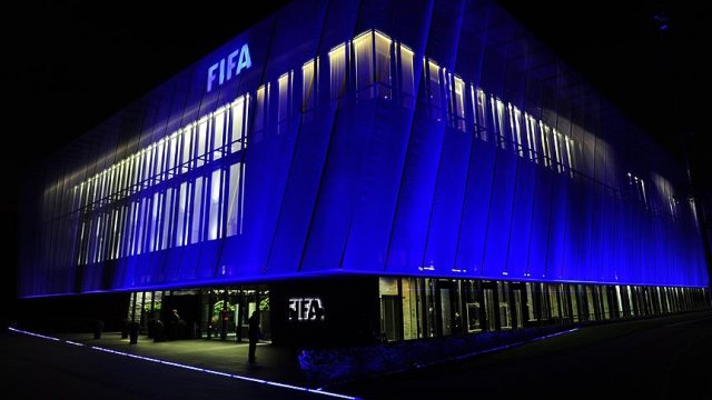 FIFA, genel sekreter yardımcısını işten çıkardı
