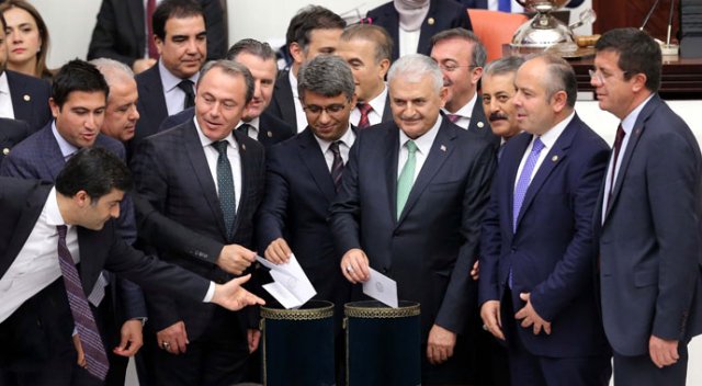Meclis dokunulmazlıkları kaldırdı! Bundan sonra ne olacak Meclis dokunulmazlıkları kaldırdı! Bundan sonra ne olacak