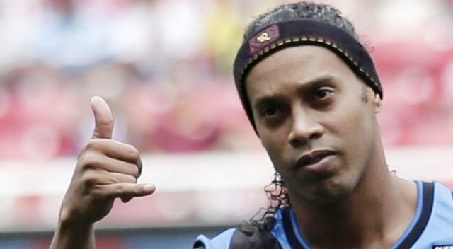 Ronaldinho'da kritik gün yarın Ronaldinho'da kritik gün yarın