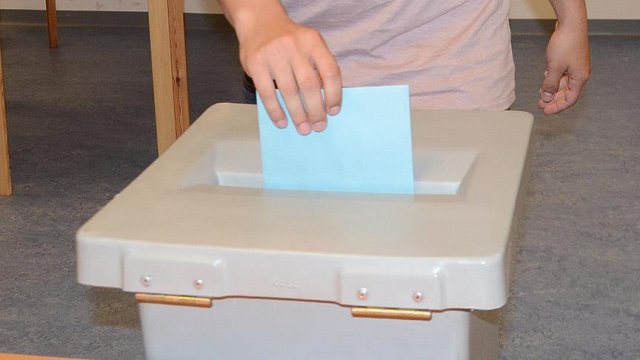 Vietnam sandık başına gitti