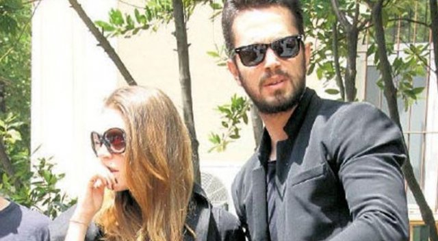 Aslı Enver'e Murat Boz'dan teselli Aslı Enver'e Murat Boz'dan teselli