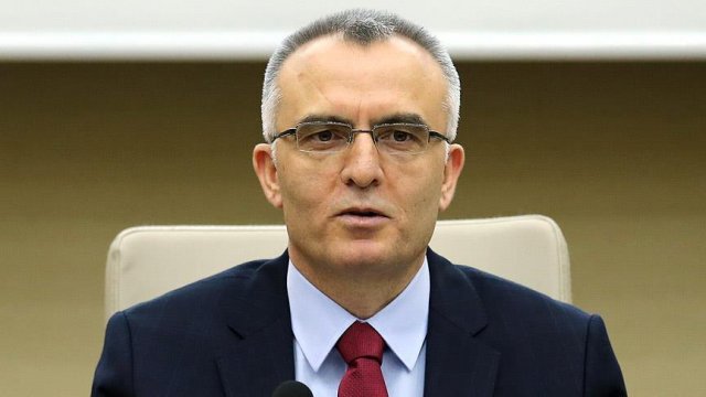 Bakan Ağbal'dan 'taşeron' açıklaması Bakan Ağbal'dan 'taşeron' açıklaması