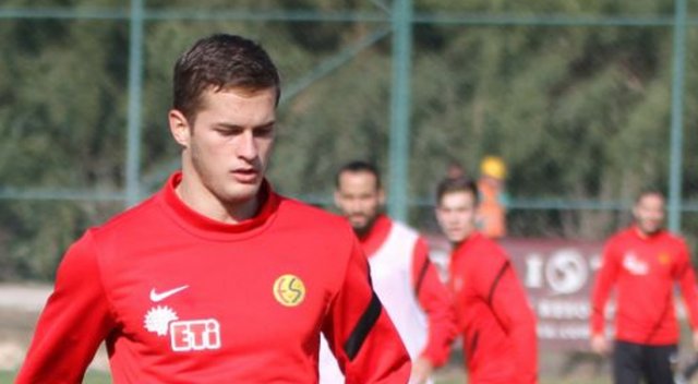 Balıkesirspor, Causic'le prensipte anlaştı Balıkesirspor, Causic'le prensipte anlaştı