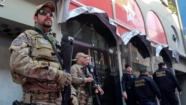 Brezilya'da eski bakan yolsuzluk suçlamasıyla tutuklandı