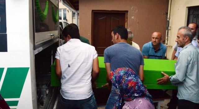 Direksiyon başında silahlı saldırıya uğradı Direksiyon başında silahlı saldırıya uğradı