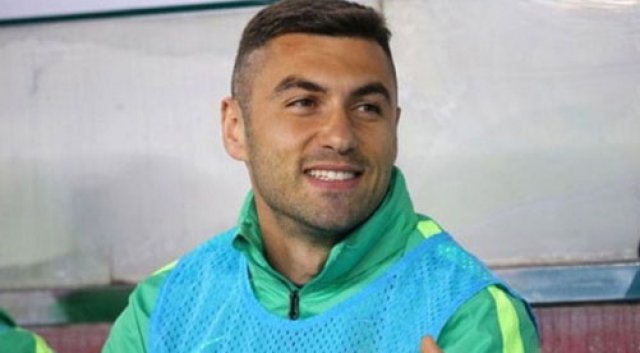 Fenerbahçe'den Burak Yılmaz'a büyük jest