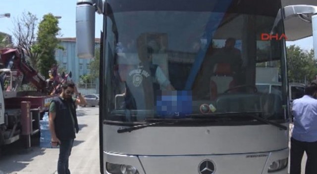 İstanbul polisini alarma geçiren otobüs İstanbul polisini alarma geçiren otobüs