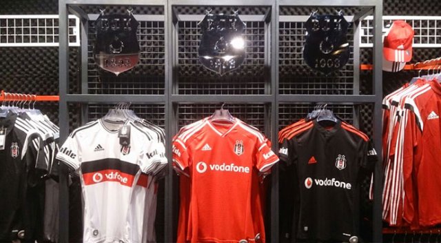 İşte Beşiktaş'ın yeni sezon formaları