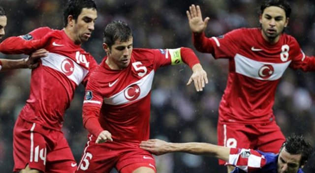 Müthiş iddia! &#039;Emre Arda seni takımda istmiyor&#039;