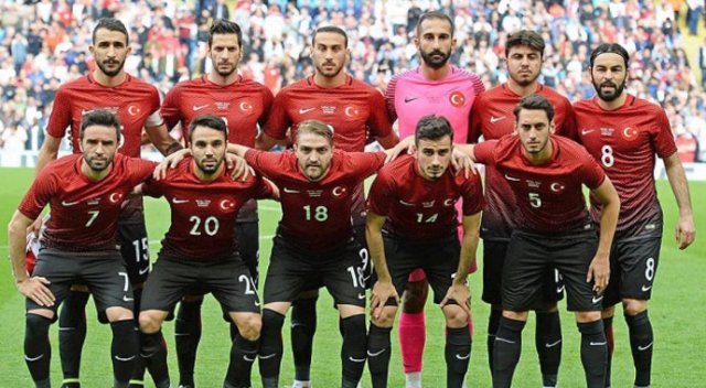 Ünlü hoca, Türkiye'ye meydan okudu Ünlü hoca, Türkiye'ye meydan okudu