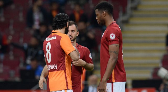 'Ayrılmayı düşünen arkadaşlarım var' 'Ayrılmayı düşünen arkadaşlarım var'